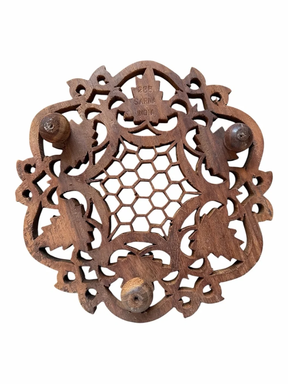 Hand carved inlaid wood trivet with feet #284 Sarna India Honeycomb and leaves